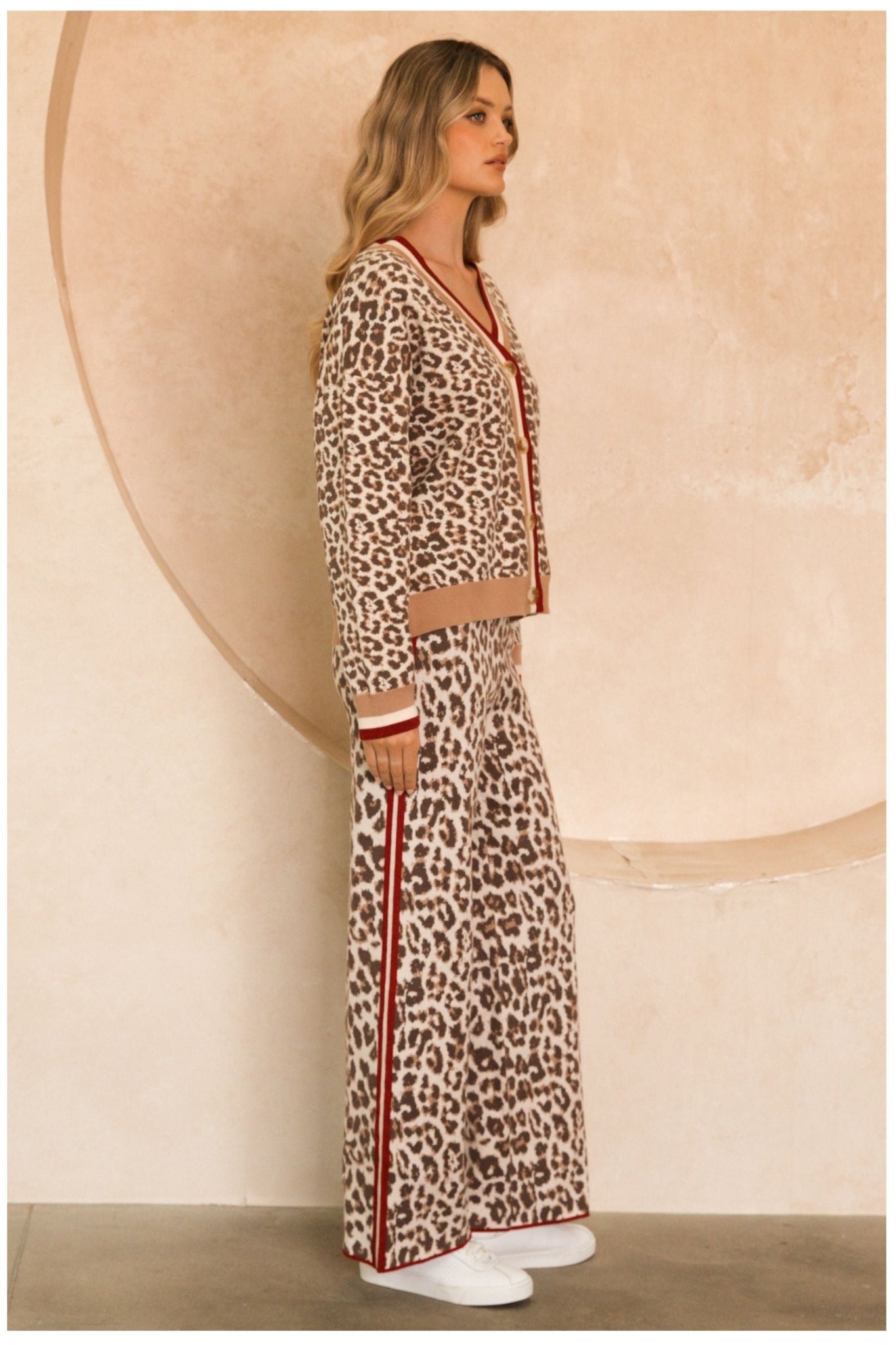 DOLCE ANIMAL PRINT CARDIGAN