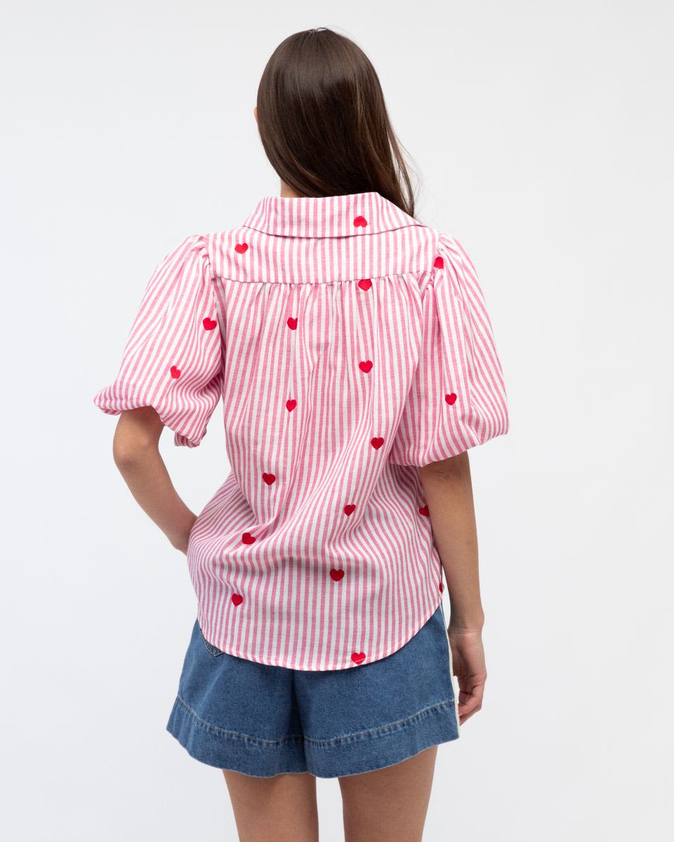 HEARTS LOVE SHIRT IN PINK STRIPE