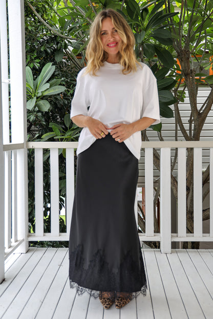 ISABELLA LACE SKIRT IN BLACK