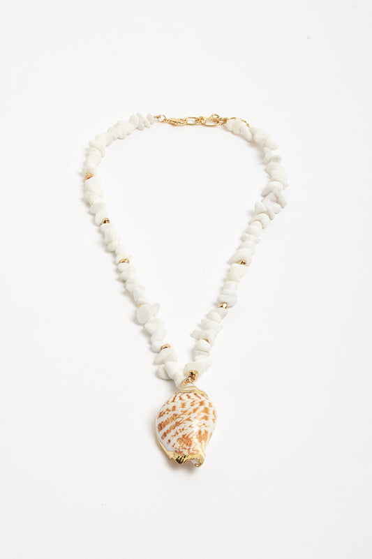SHELLY NECKLACE