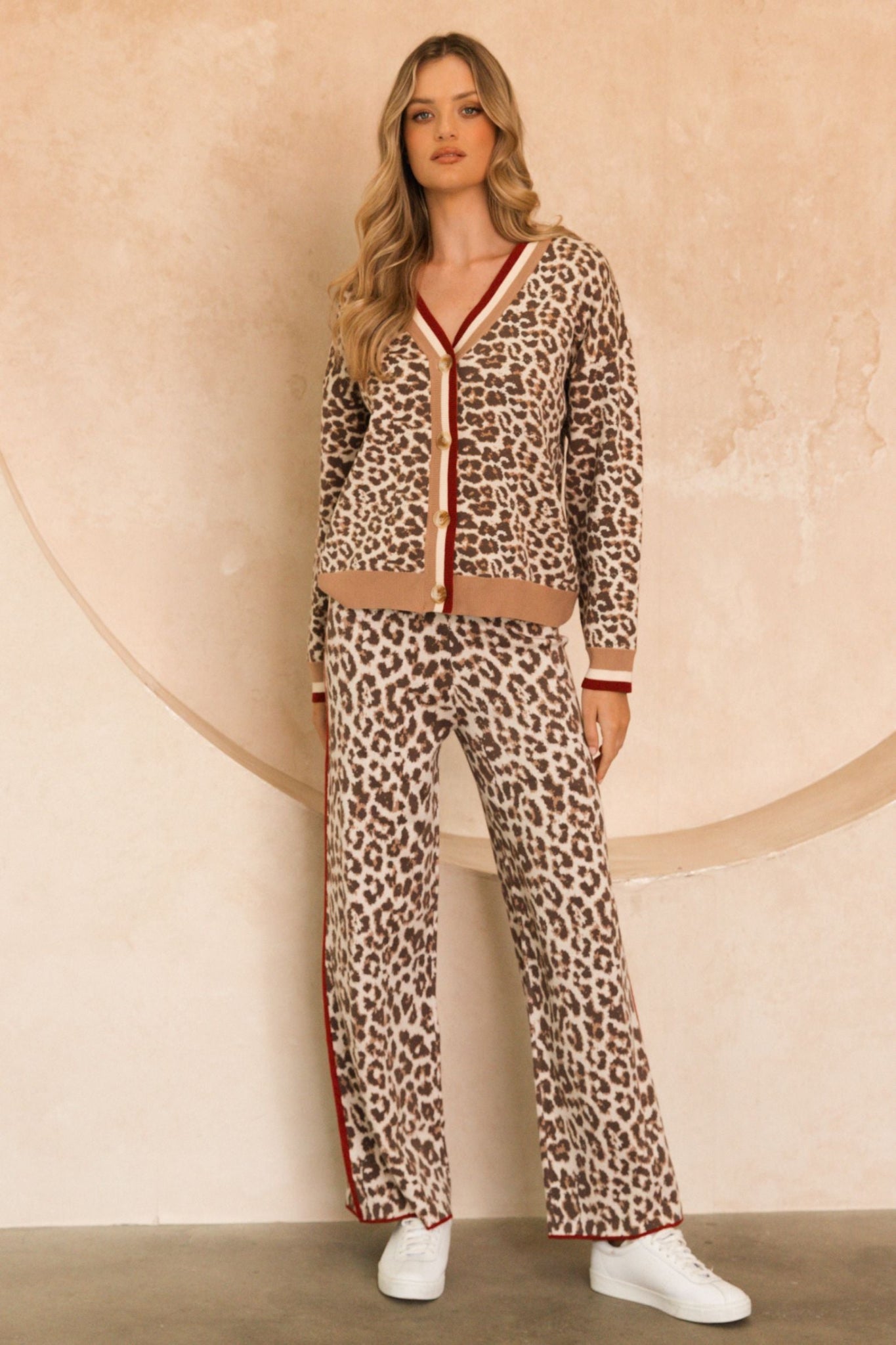 DOLCE ANIMAL PRINT CARDIGAN