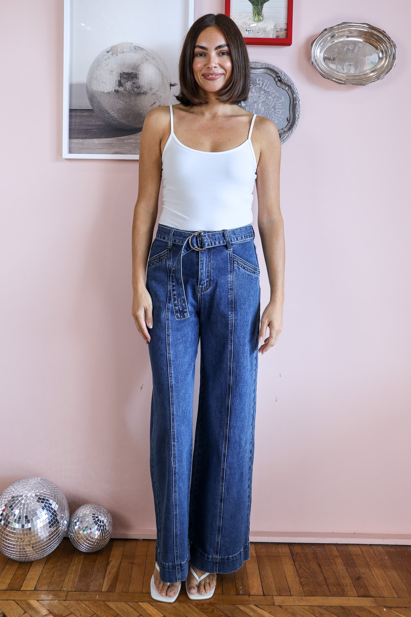 GOOD TIME JEAN IN MID INDIGO WASH