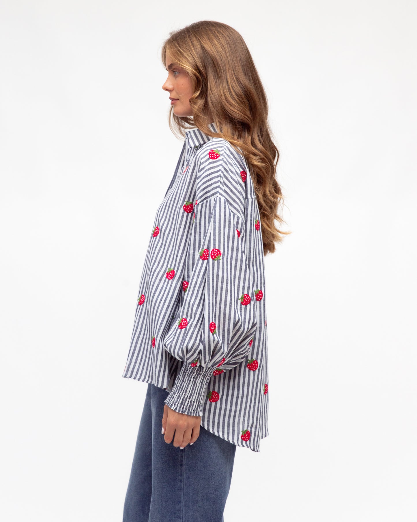 STRAWBERRY STRIPES SHIRT - BLACK